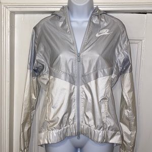 Nike Windbreaker / Rain Jacket
